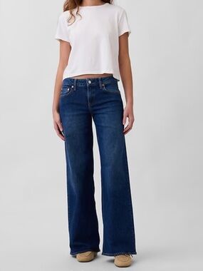 GAP Low Rise Stride Wide-Leg Jeans 30 R 10 y2k 2000s medium dark wash